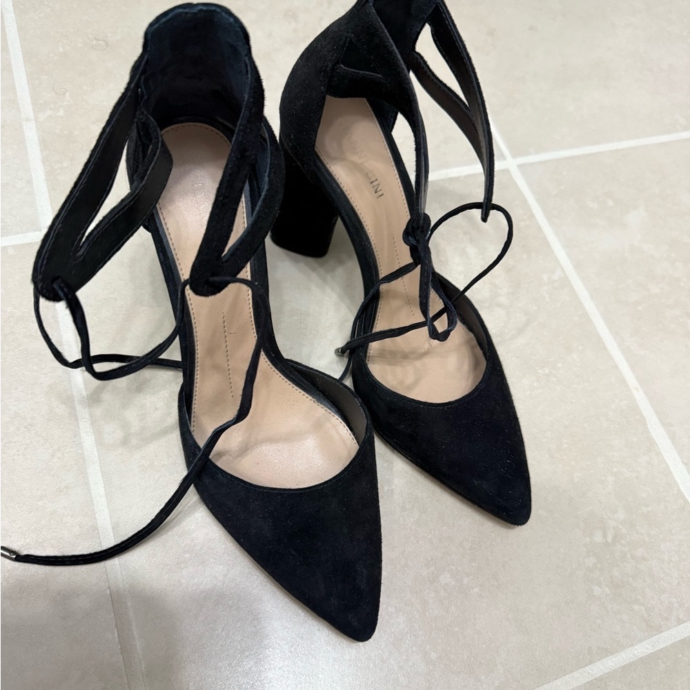 Gianni Bini Black Suede Heels